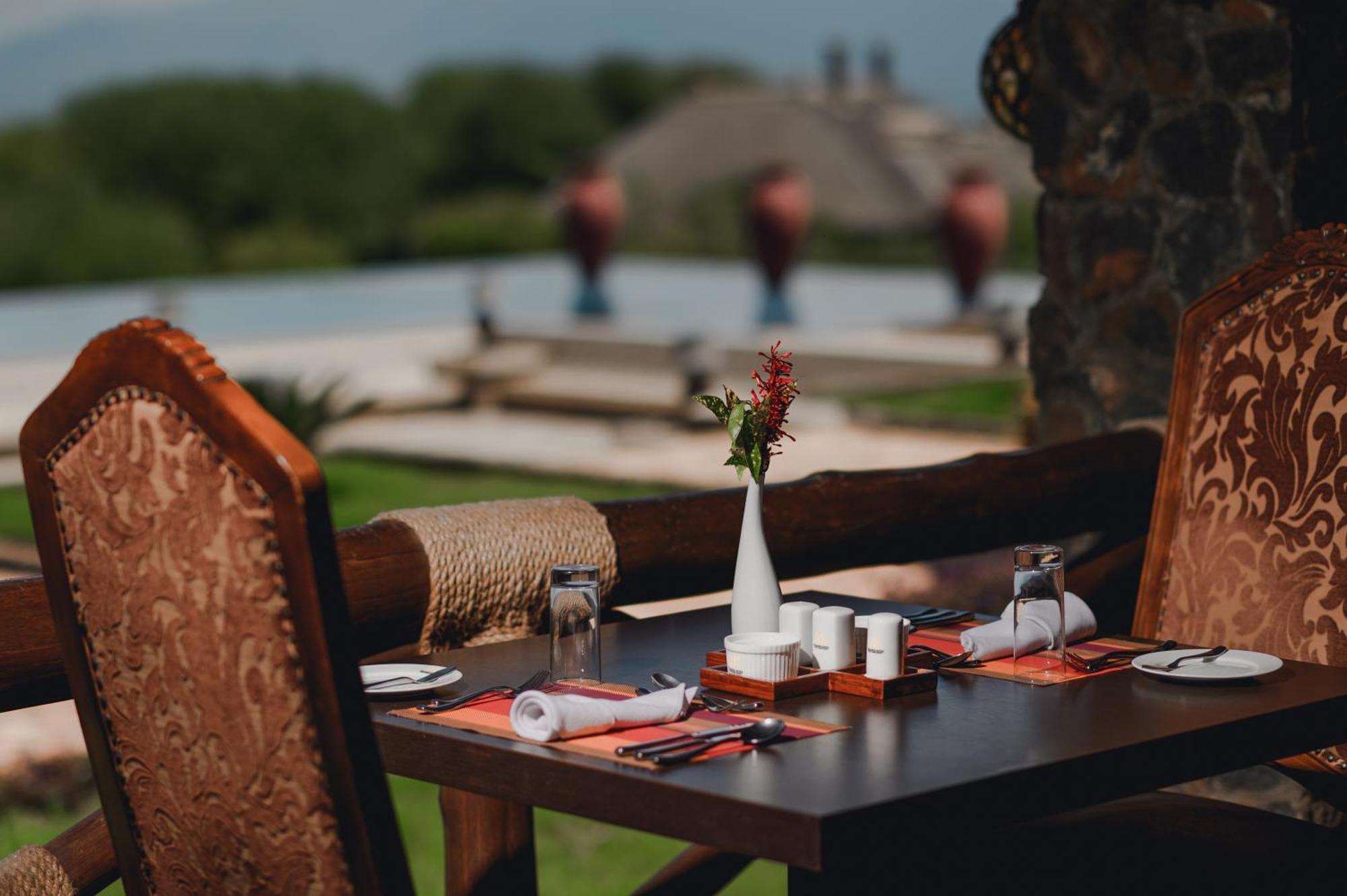 Lake Manyara Kilimamoja Lodge Mto wa Mbu Bagian luar foto