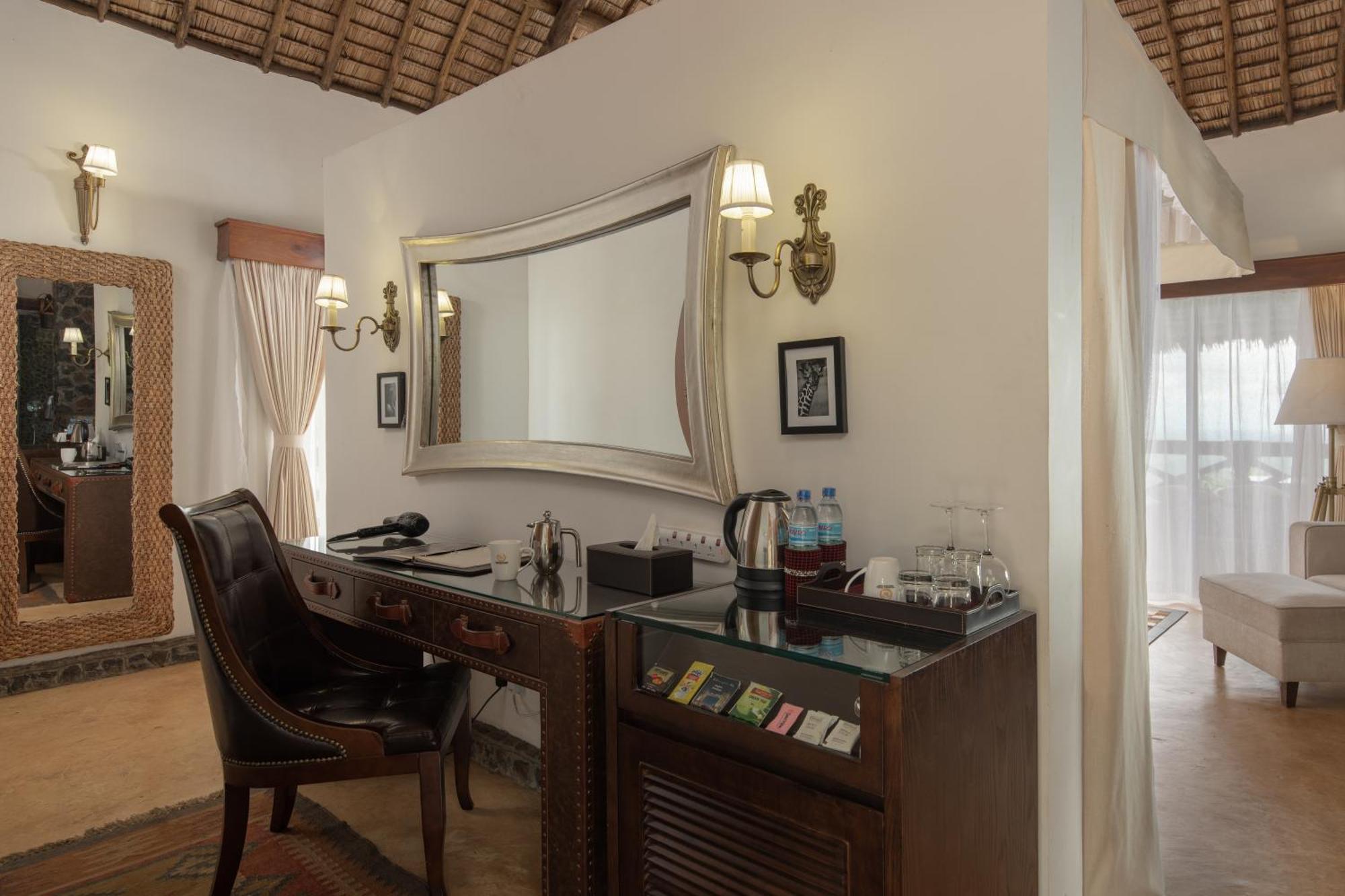 Lake Manyara Kilimamoja Lodge Mto wa Mbu Bagian luar foto